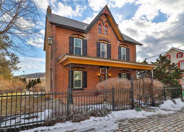 Property at 3244 Rt 212, Springfield Twp, PA 18055, 4 beds, 2.5 baths