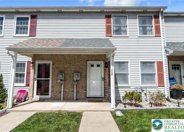 Property at 12 Fort Lee Ct, Forks Twp, PA 18040, 2 beds, 1.5 baths