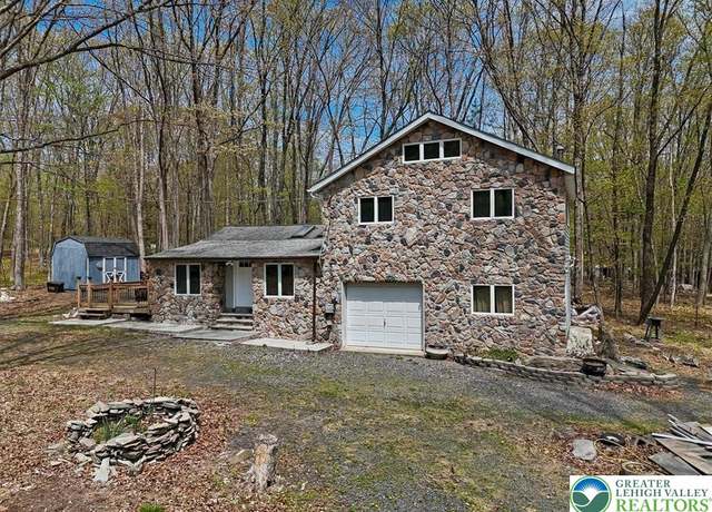 Property at 3377 Masons Ln, Middle Smithfield Twp, PA 18302, 3 beds, 2 baths