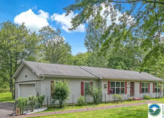 Property at 121 Pinoak Dr, Penn Forest Twp, PA 18229, 2 beds, 2 baths