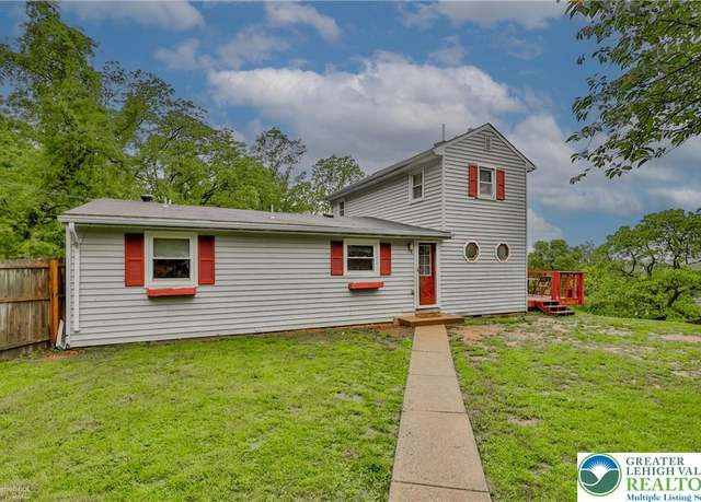 Property at 717 Frost Hollow Rd, Easton, PA 18040, 3 beds, 2 baths