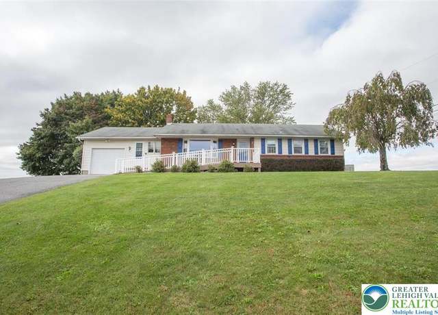 Property at 889 Bushkill Center Rd, Bushkill Twp, PA 18064, 3 beds, 1 bath