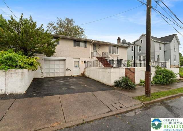 Property at 936 Turner St, Allentown City, PA 18109, 3 beds, 3 baths