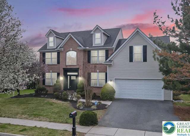 Property at 1294 Fritch Dr, Lower Macungie Twp, PA 18062, 4 beds, 2.5 baths