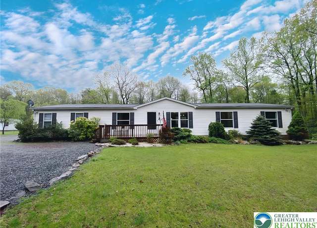 Property at 29 Hollyberry Ln, Penn Forest Twp, PA 18229, 4 beds, 2.5 baths