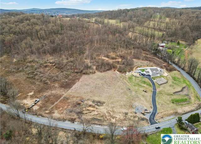 Property at 215 Stouts Vly, Williams Twp, PA 18042