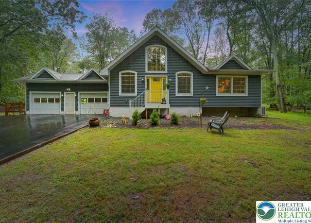 Property at 2280 Lake Dr, Pocono Twp, PA 18332, 3 beds, 3 baths