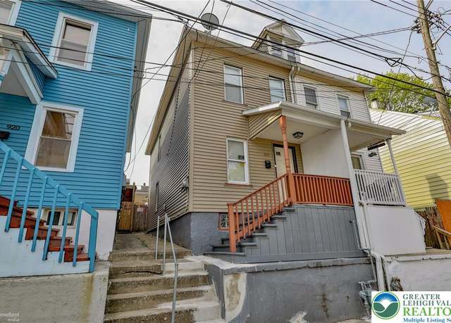 Property at 922 Spruce St, Easton, PA 18042, 3 beds, 1 bath
