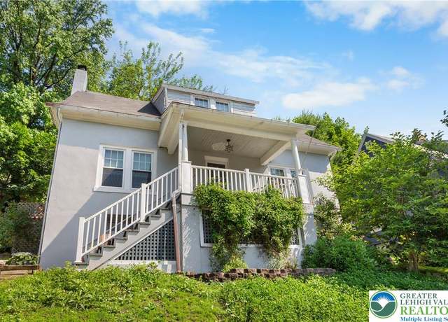 Property at 827 Wilbur St, Easton, PA 18042, 3 beds, 1.5 baths