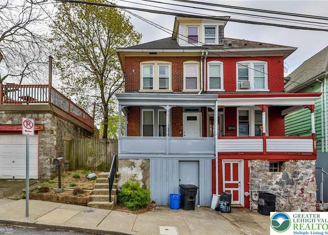 Property at 1116 Jackson St, Easton, PA 18042, 3 beds, 1 bath