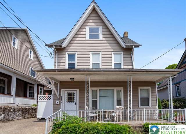 Property at 210 N Schanck Ave, Pen Argyl Boro, PA 18072