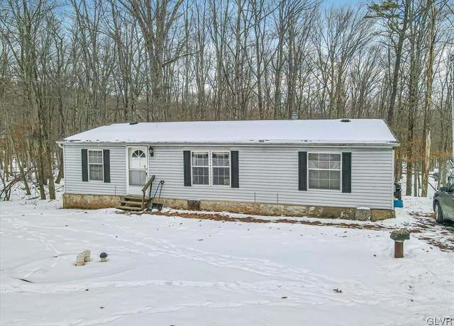Property at 1219 Woodhaven Dr, Luzerne, PA 18661, 3 beds, 2 baths
