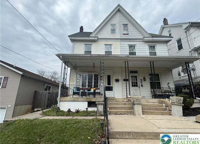 Property at 705 Center St, Jim Thorpe Borough, PA 18222, 3 beds