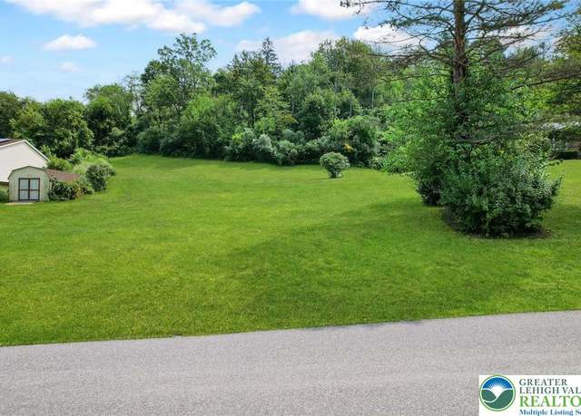 Property at 6917 Jay St, Washington Twp, PA 18080