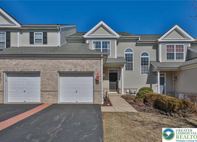 Property at 129 Olympic Way, Williams Twp, PA 18042, 3 beds, 2.5 baths