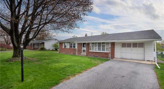 Photo of 4352 Elm Dr, Lower Macungie Twp, PA 18103