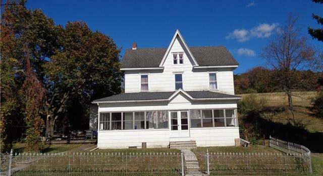 Photo of 6975 Country Spring Rd, Lowhill Twp, PA 18066-2432