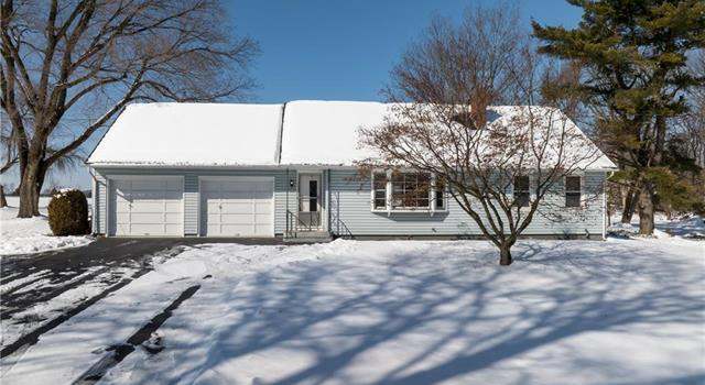Photo of 415 Moorestown Dr, Moore Twp, PA 18014-9712