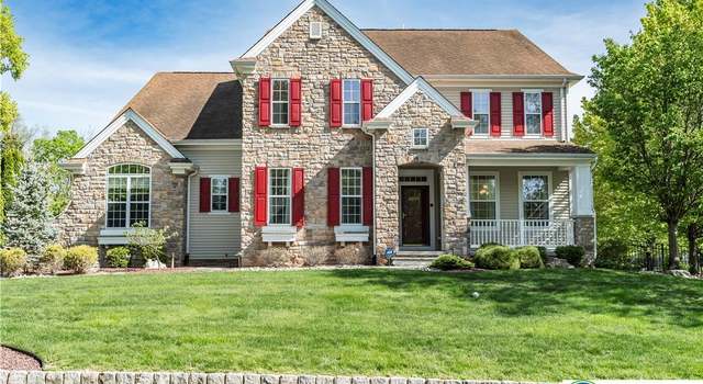Photo of 2605 Fringe Ln, Easton, PA 18040