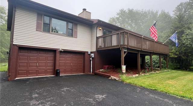 Photo of 28 Chesapeake Trl, Penn Forest Twp, PA 18210