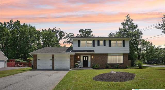 Photo of 1029 Blair Rd, Bethlehem, PA 18017