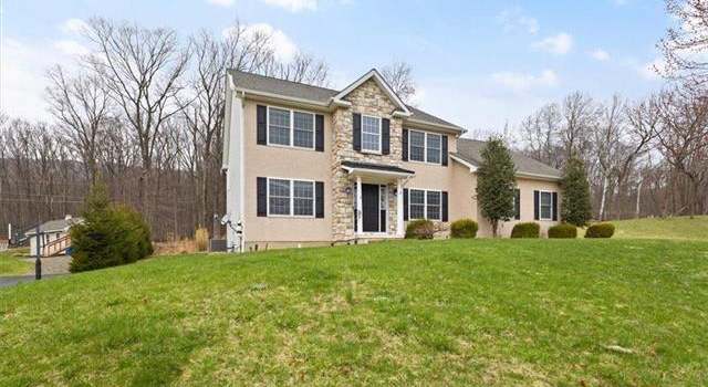Photo of 1111 Pleasant Dr, Plainfield Twp, PA 18072-1370