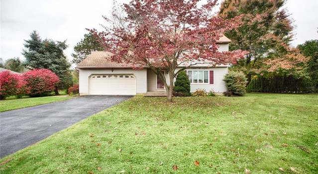 Photo of 3825 W Greenwood Dr, Bethlehem Twp, PA 18020