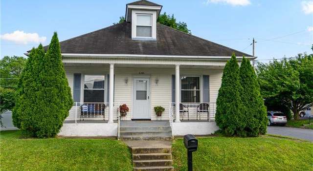 Photo of 4046 Nicholas St, Palmer Twp, PA 18045-5008