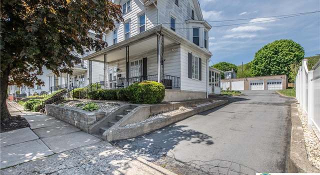 Photo of 117 E Pennsylvania Ave, Pen Argyl Boro, PA 18072