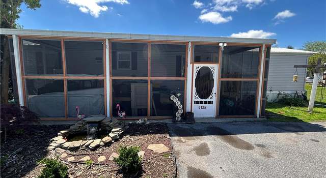Photo of 6125 Usina Ct, Washington Twp, PA 18080