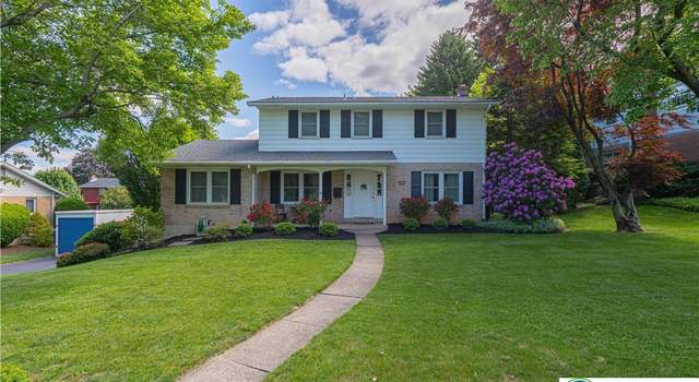 Photo of 1131 28th St, South Whitehall Twp, PA 18104