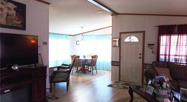 Photo of 94 Sam Brooke Cir, Lehighton, PA 18235