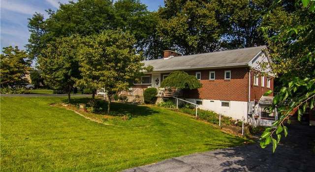 Photo of 914 Race St, Catasauqua Boro, PA 18032