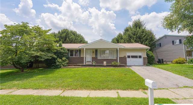Photo of 3024 Magnolia Cir, Macungie, PA 18062
