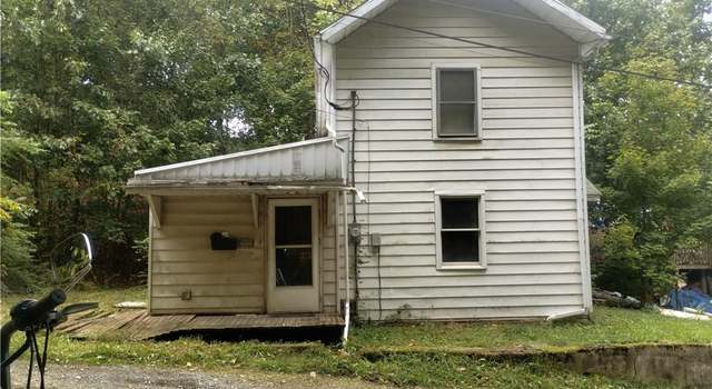 Photo of 65 Spring St, Mahoning Twp, PA 18235
