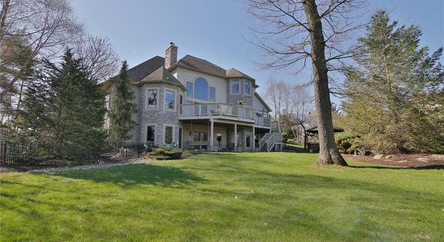 Photo of 311 Angela Ct, Bushkill Twp, PA 18064