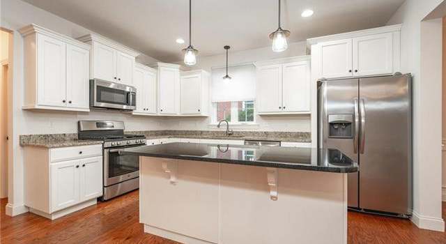 Photo of 732 31St St, Allentown, PA 18104-4214