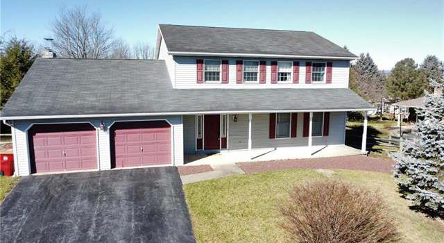 Photo of 1820 Maple Ave, Forks Twp, PA 18040-8123