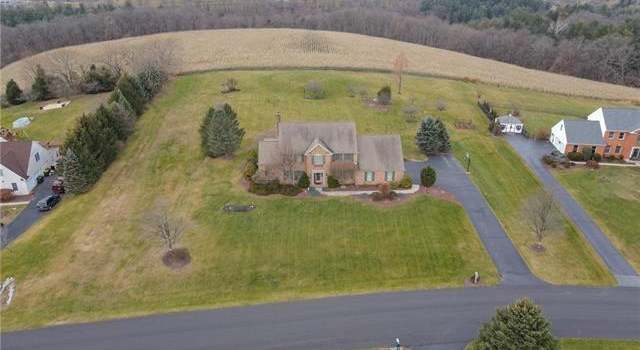 Photo of 4681 York Dr, North Whitehall Twp, PA 18069-2066