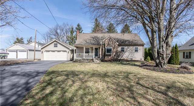 Photo of 203 Lincoln Ave, Stockertown Borough, PA 18083-7023