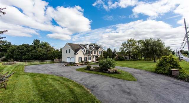 Photo of 818 W High St, Bushkill Twp, PA 18064