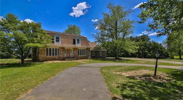 Photo of 3638 Grant St, Washington Twp, PA 18080-3418