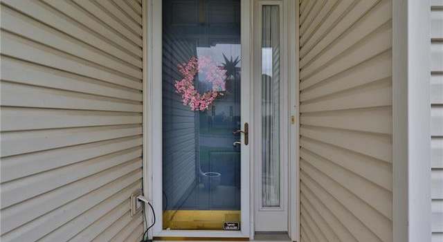 Photo of 1 Somerset Ln, Palmer Twp, PA 18045-2174