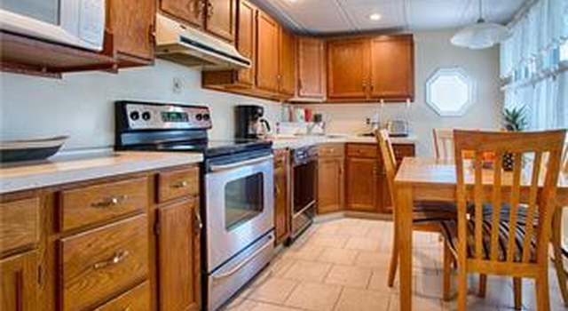 Photo of 2857 Pacific Ave, North Whitehall Twp, PA 18069