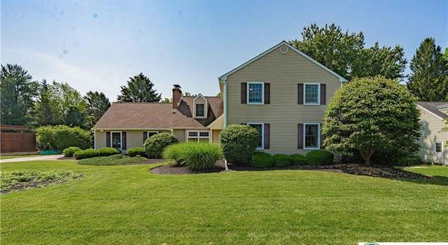 Photo of 4984 Meadowview Dr, Lower Macungie Twp, PA 18062