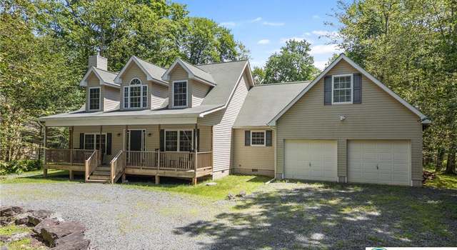 Photo of 272 White Pine Dr, Tobyhanna Twp, PA 18071