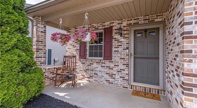 Photo of 337 Oak St, Walnutport Borough, PA 18088-1720