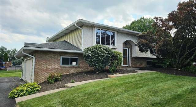 Photo of 1304 Barry Dr, Bethlehem, PA 18017