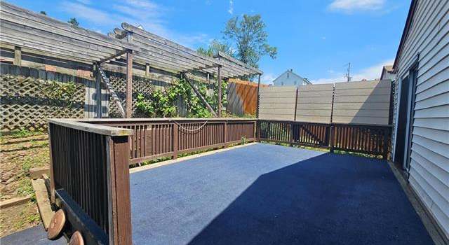 Photo of 716 Sterlingworth Ter, Easton, PA 18042