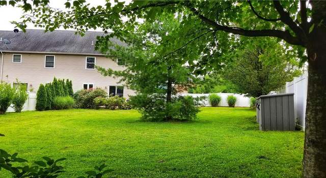 Photo of 543 Kemmerer Ln, Upper Macungie Twp, PA 18104